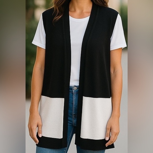 CHICOS COLORBLOCK SLEEVELESS BLACK & WHITE CASUAL OPEN FRONT LONG VEST SIZE 8-10 - Picture 1 of 10
